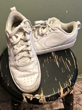 Nike Court Borough Low 2 GS Triple White Youth Size 6Y